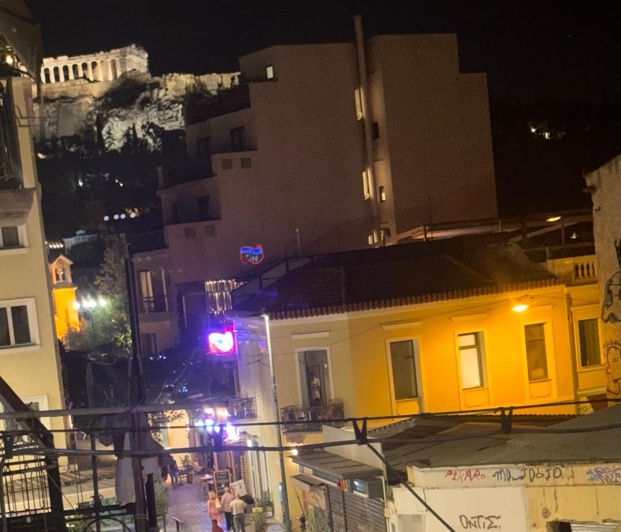 Grace Apartment Next To The Akropolis Atenas Exterior foto